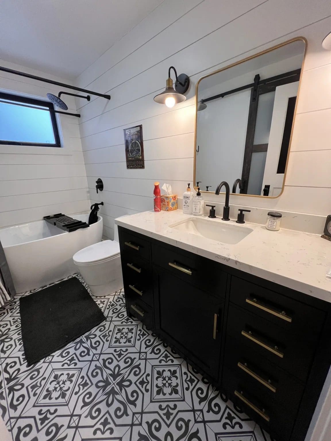 Freestanding Soaking Tub